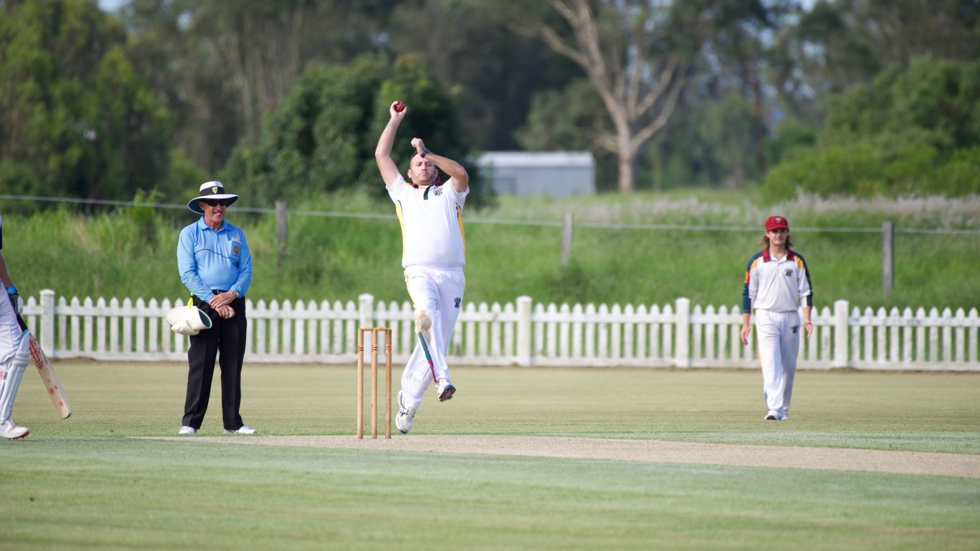 37169027-A93A-4FA2-BA8F-8D3B3B0C40EA